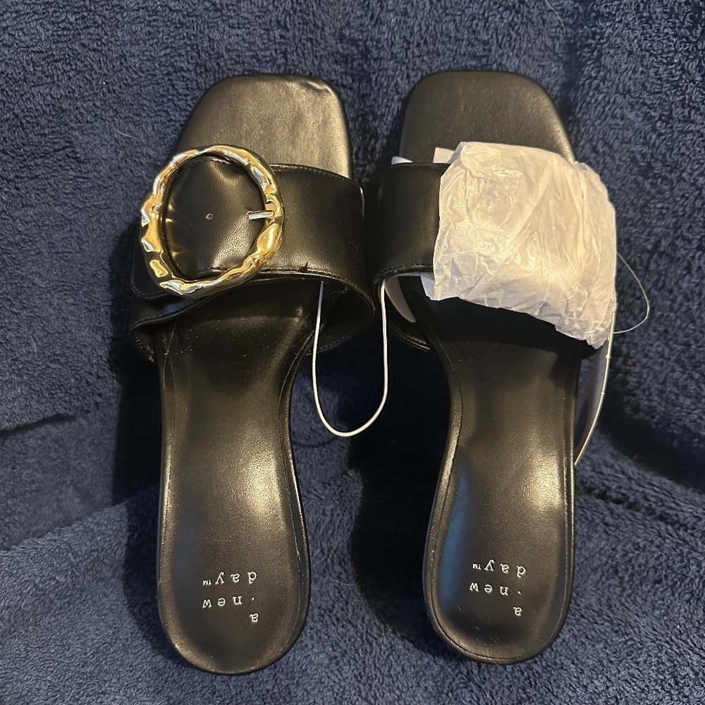 Diana Black Buckle Mule Heels Women's Size 7